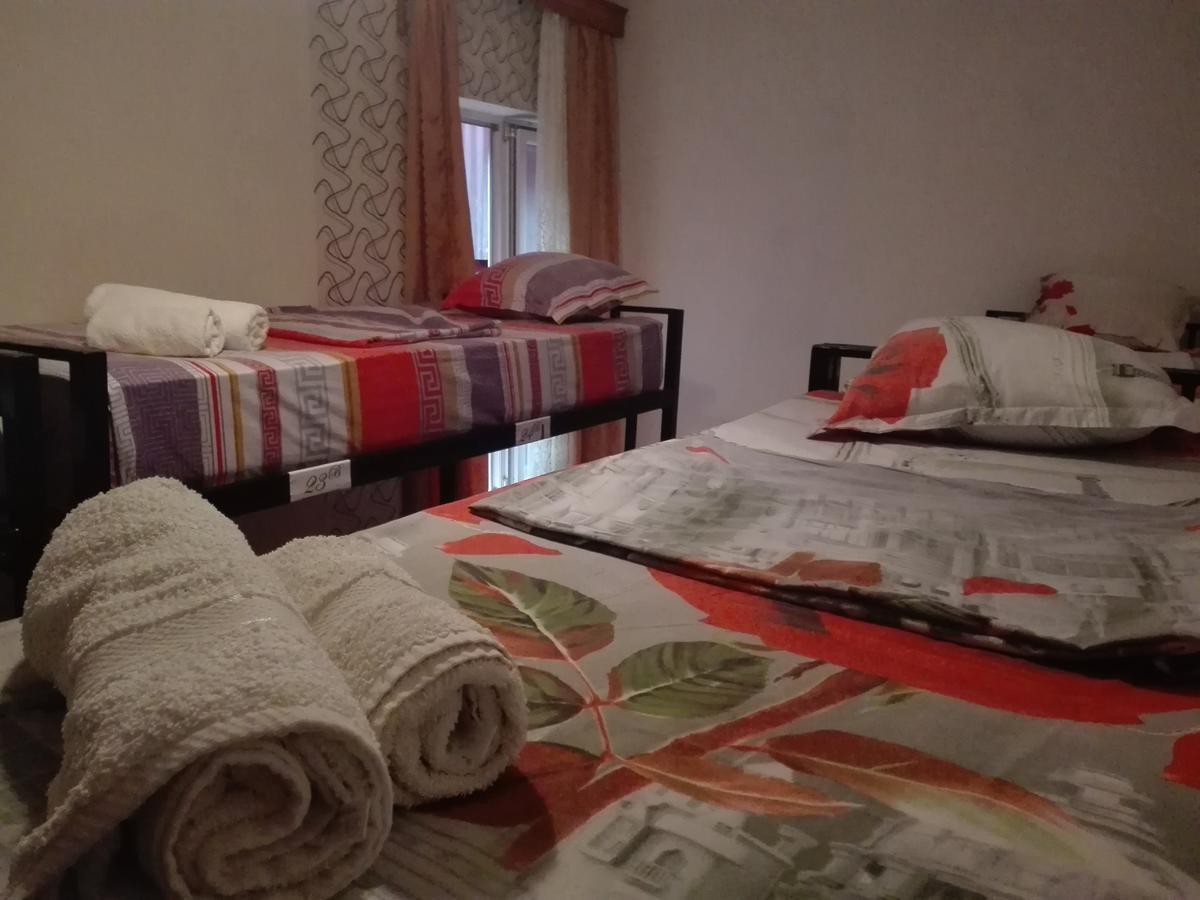 Holiday House Batoumi Extérieur photo